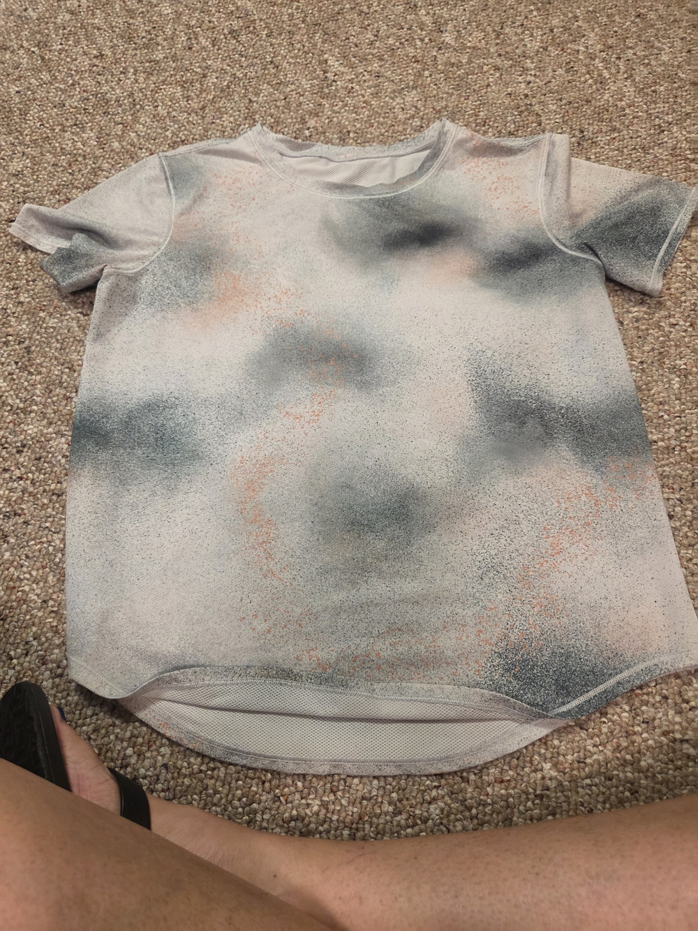 Womens Lululemon Short Sleeve Tee in White with Gray & Peach Spray Print